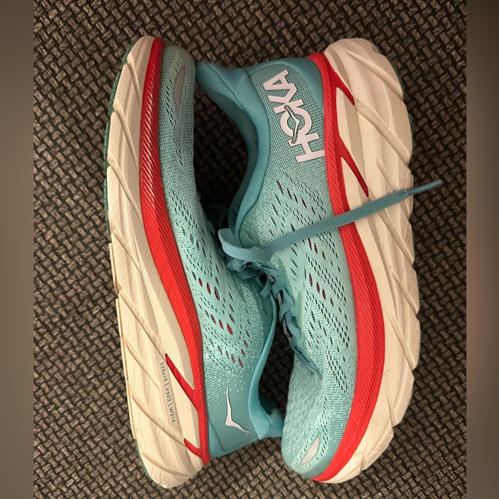Hoka Clifton